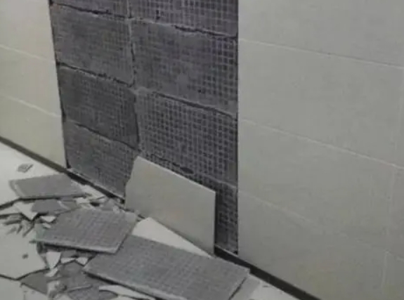 新乡市瓷砖空鼓维修公司分享下新乡市墙砖松动维修的知识